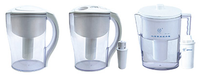 Pitcher water filter